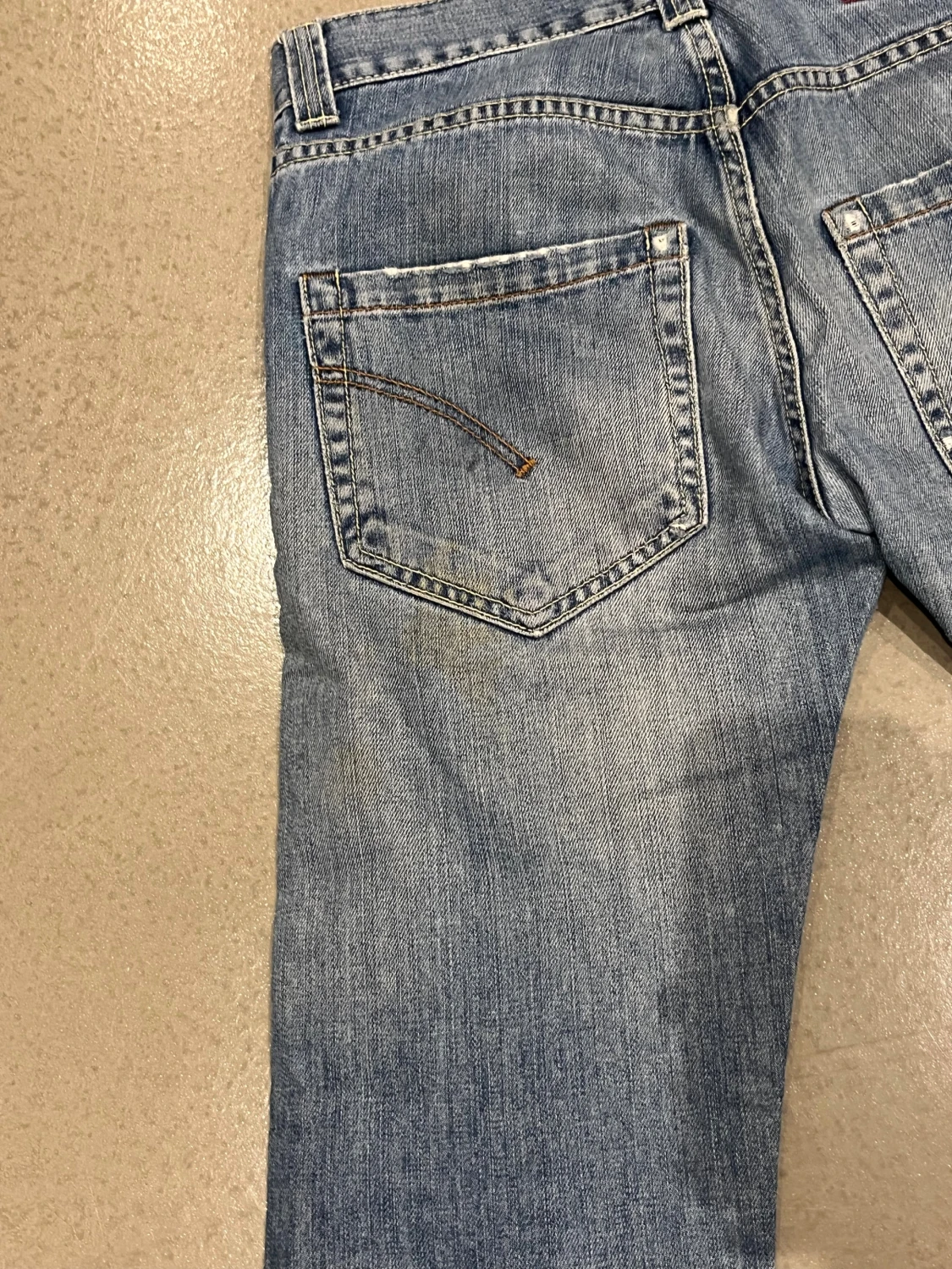 Dondupljusblå jeans med raka ben - 3
