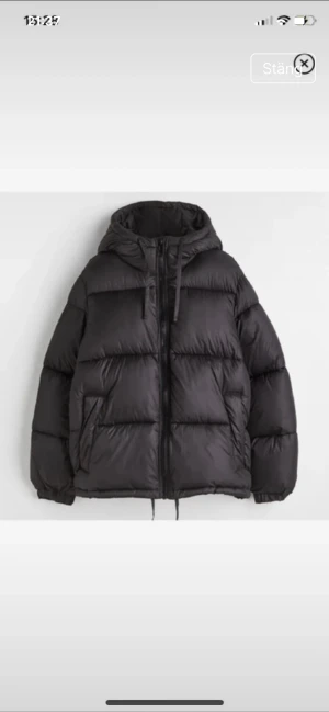 Svart pufferjacka från hm - Nästan Helt ny aldrig använd priset kan diskuteras 