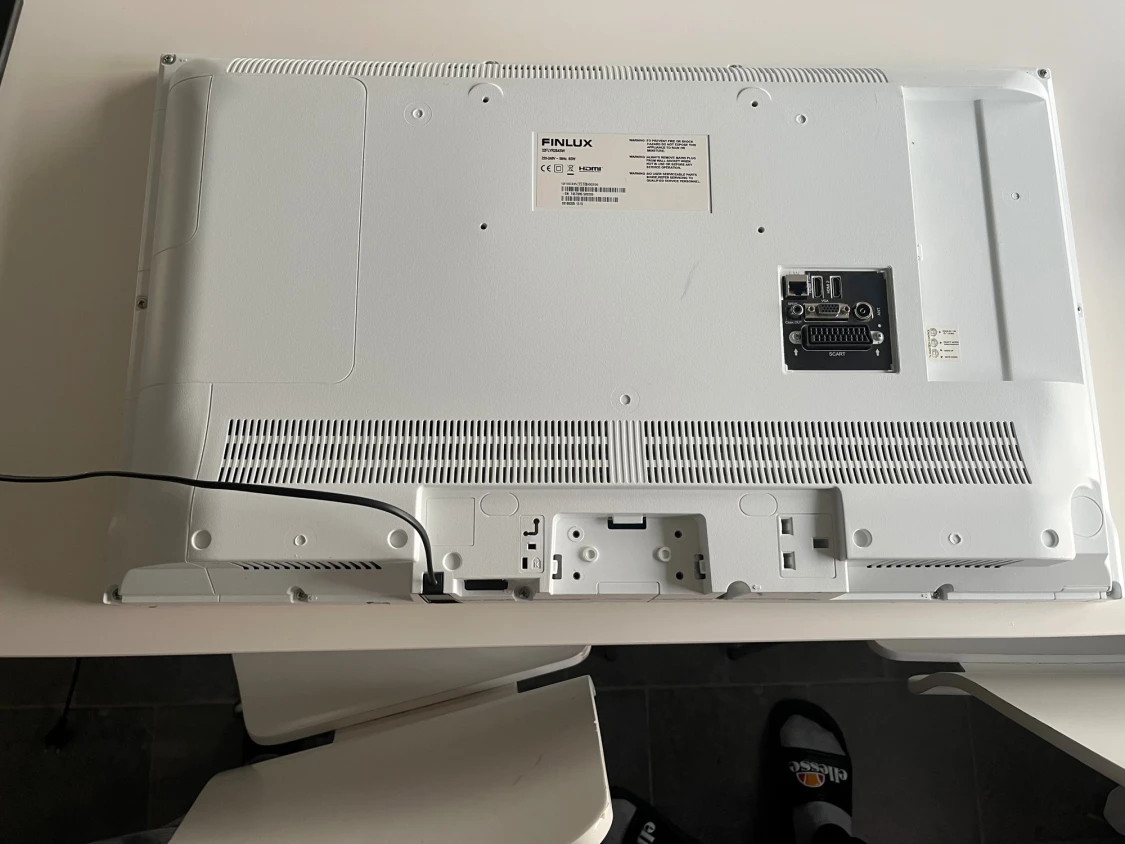 Finlux LED TV 32FHD276 - 5