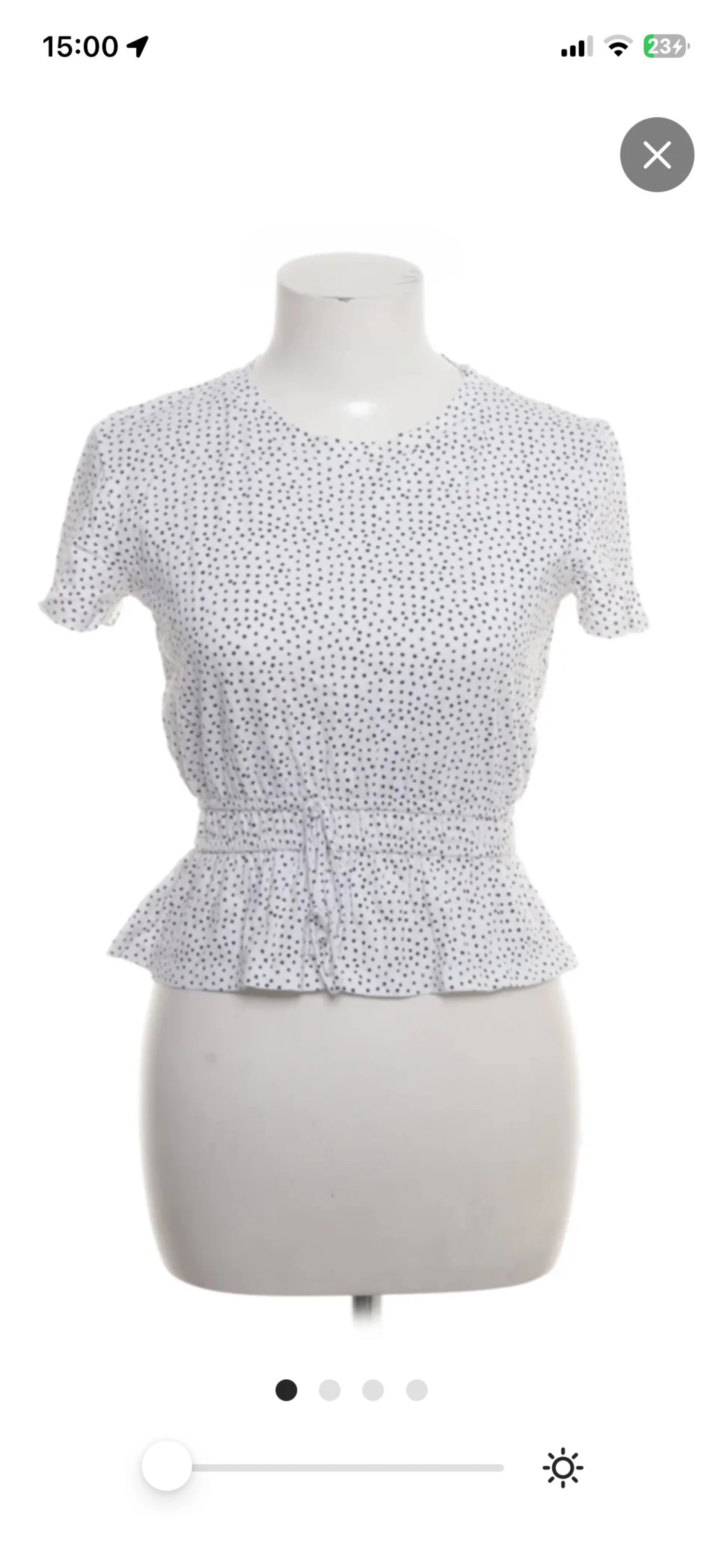 Vit prickig blus med snörning - 2