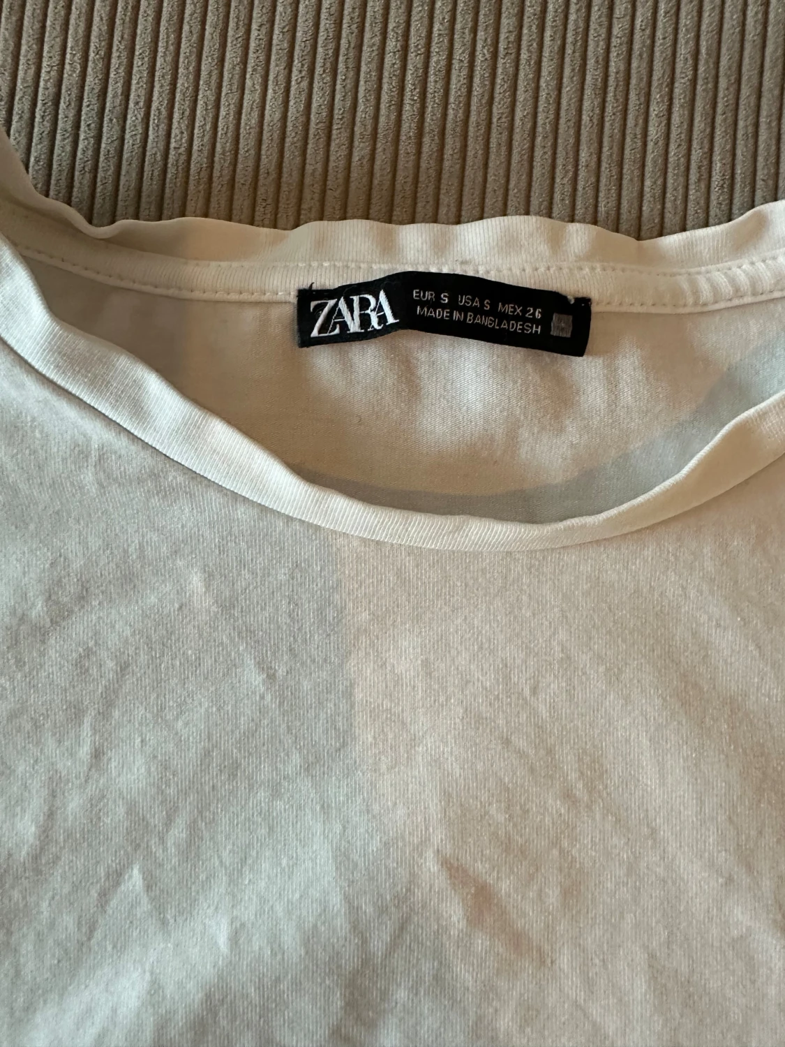 Vit croppad topp från Zara - 3