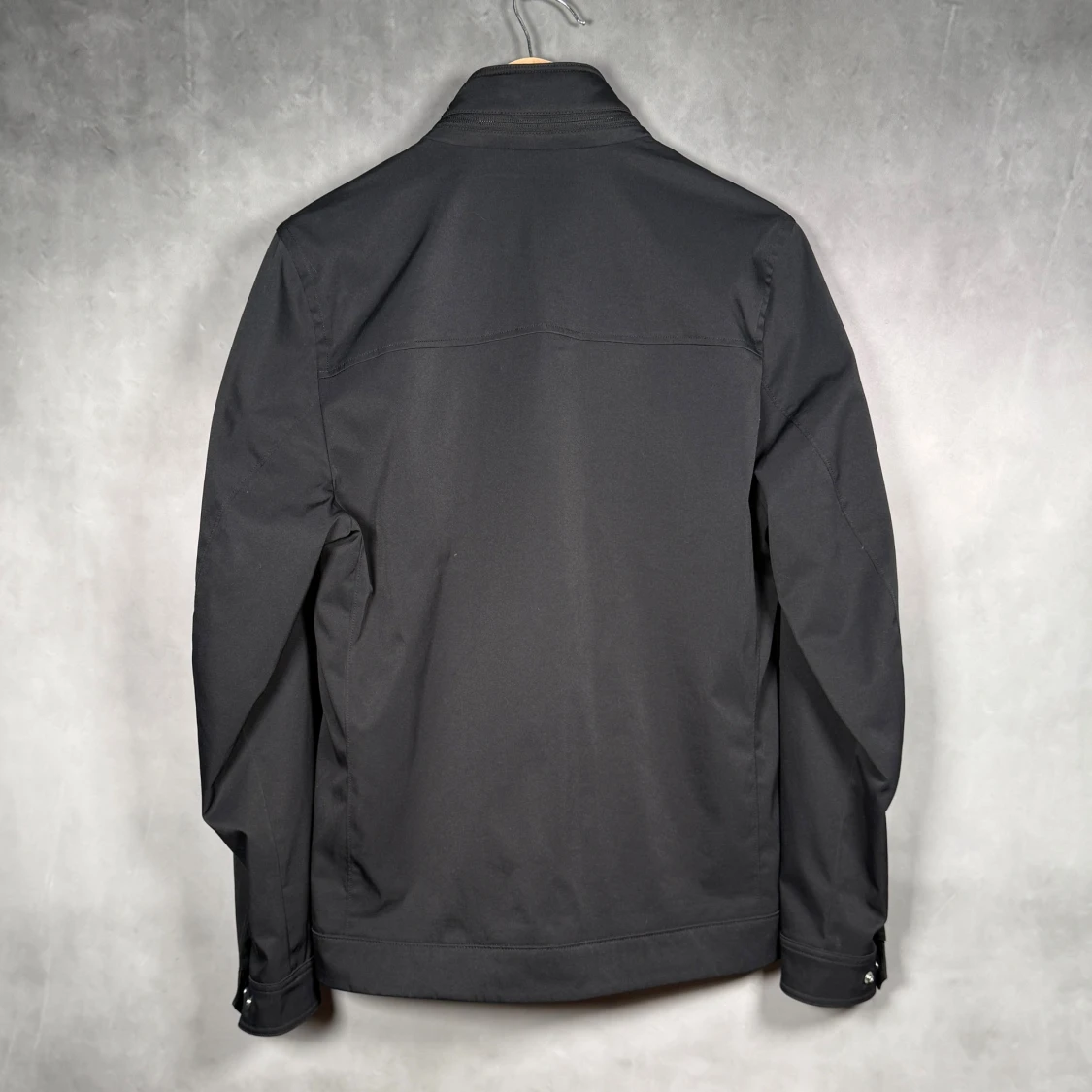 J.Lindeberg Bailey  - 3