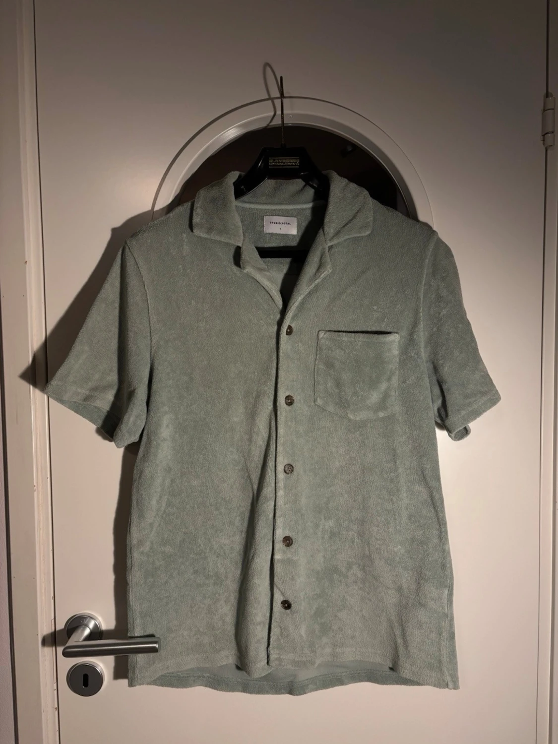 Ljusgrön frottéskjorta Studio Total