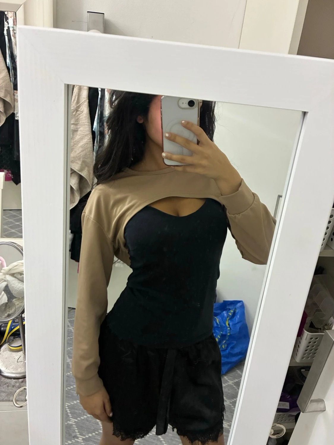 Beige bolerotopp med långa ärmar