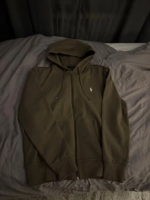 Ralph lauren hoodie - Helt felfri. Storleken är som vanligt. 