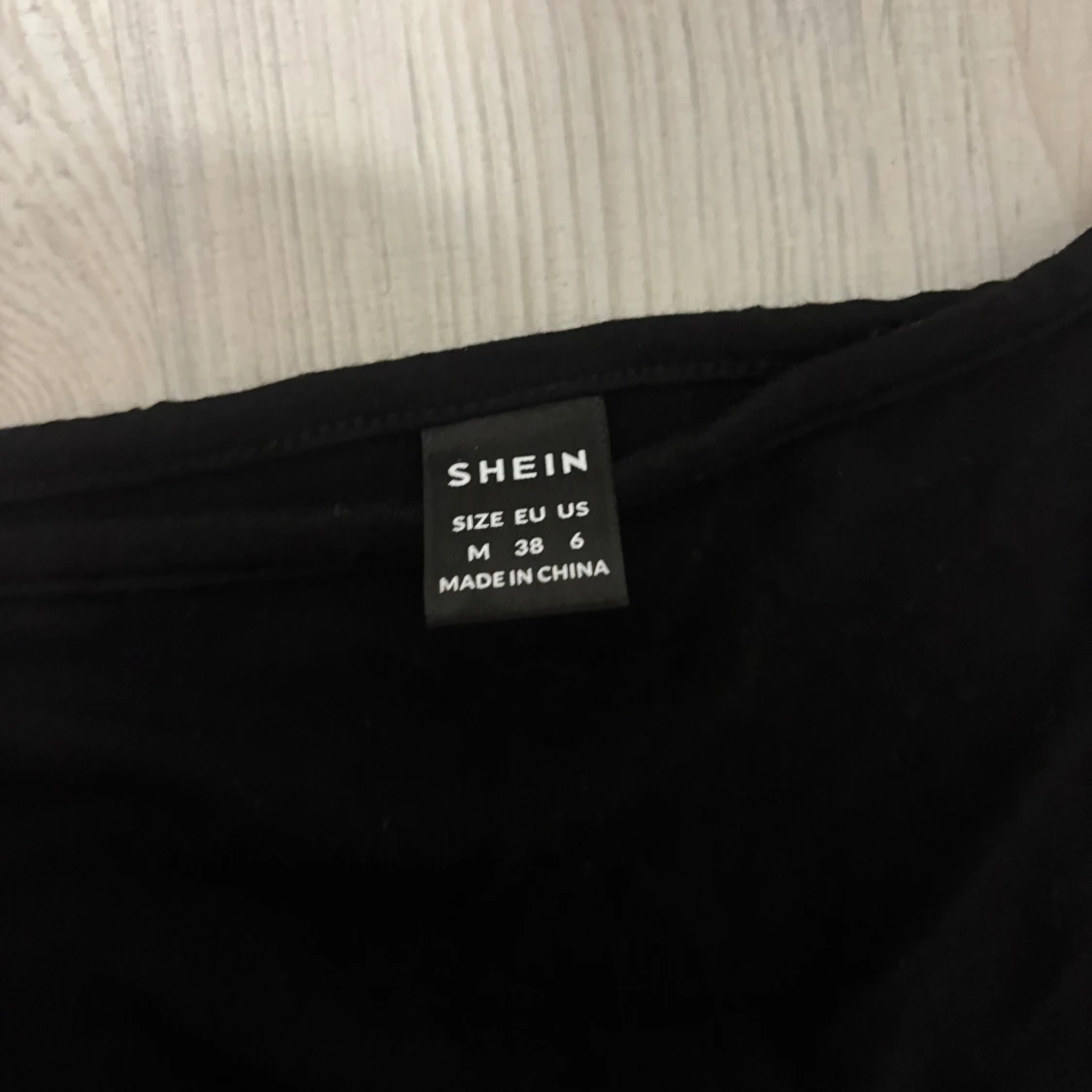 Svart långklänning med smala band SHEIN - 1