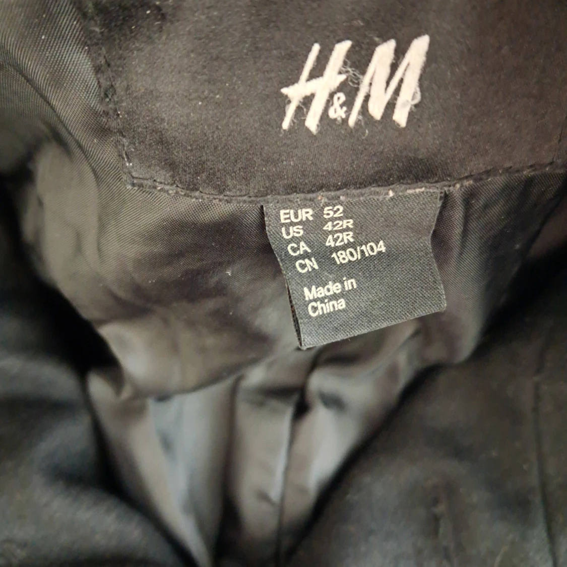 Svart ullkavaj från H&M, strl 52 - 1