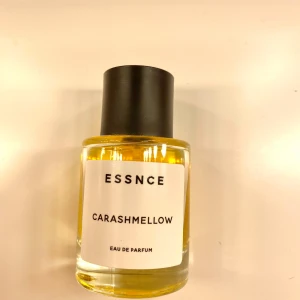 Essnce carashmellow - essnce carashmellow 