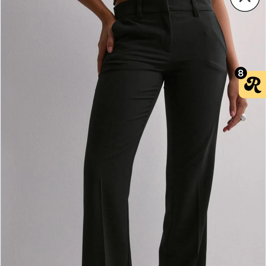 Svarta kostymbyxor med bootcut från Nelly - 1