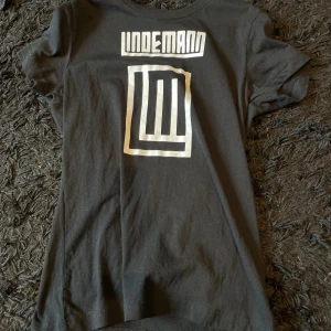 Bandtröja Lindemann  - Bandtröja Lindemann🖤