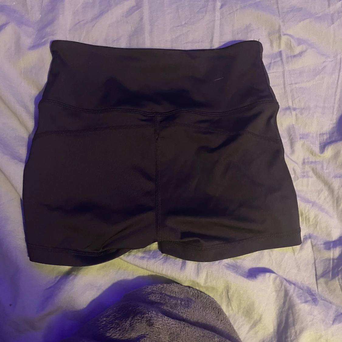 Svarta högmidjade träningsshorts Craft XS - 1