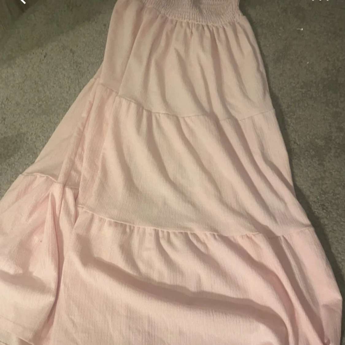 Ljusrosa långklänning med smock