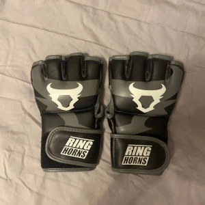 MMA handskar - Perfekta för kampsport. Storlek S. Pris går att diskutera!🙌