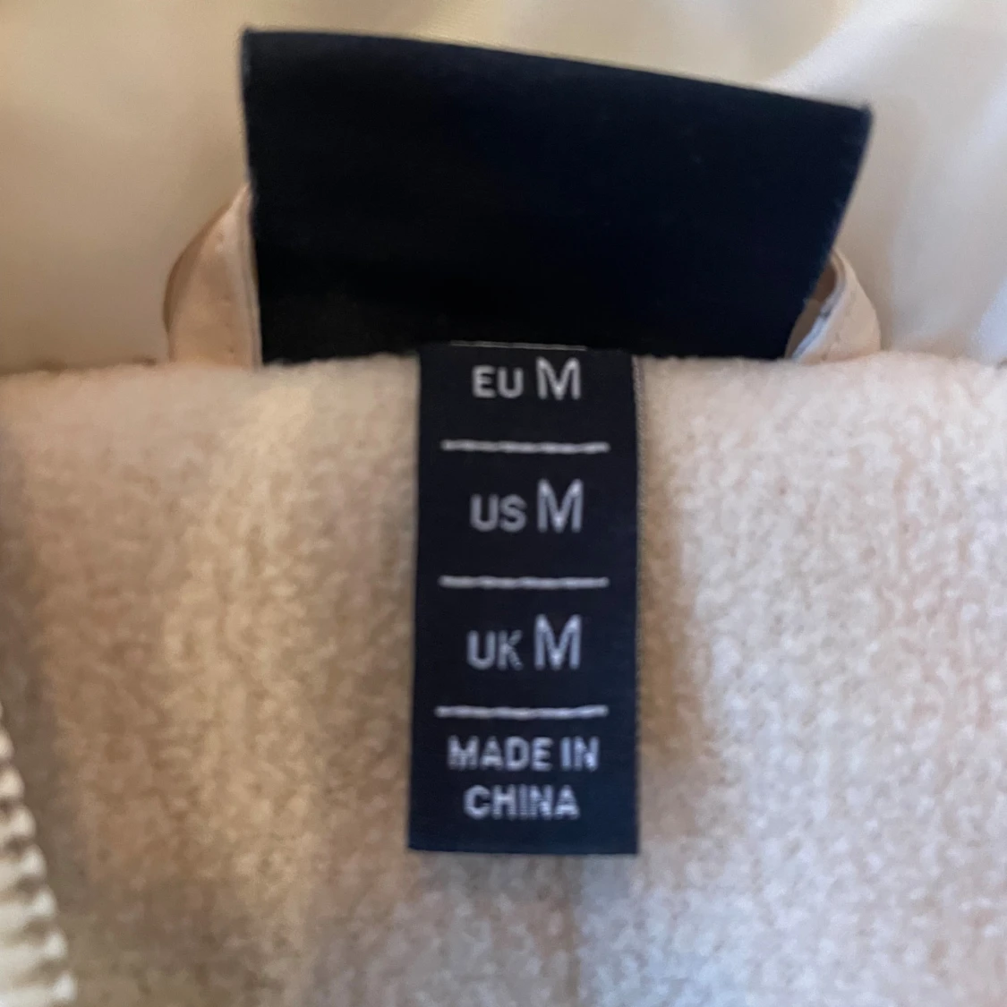 Ellesse off white vinterjacka anorak - 1