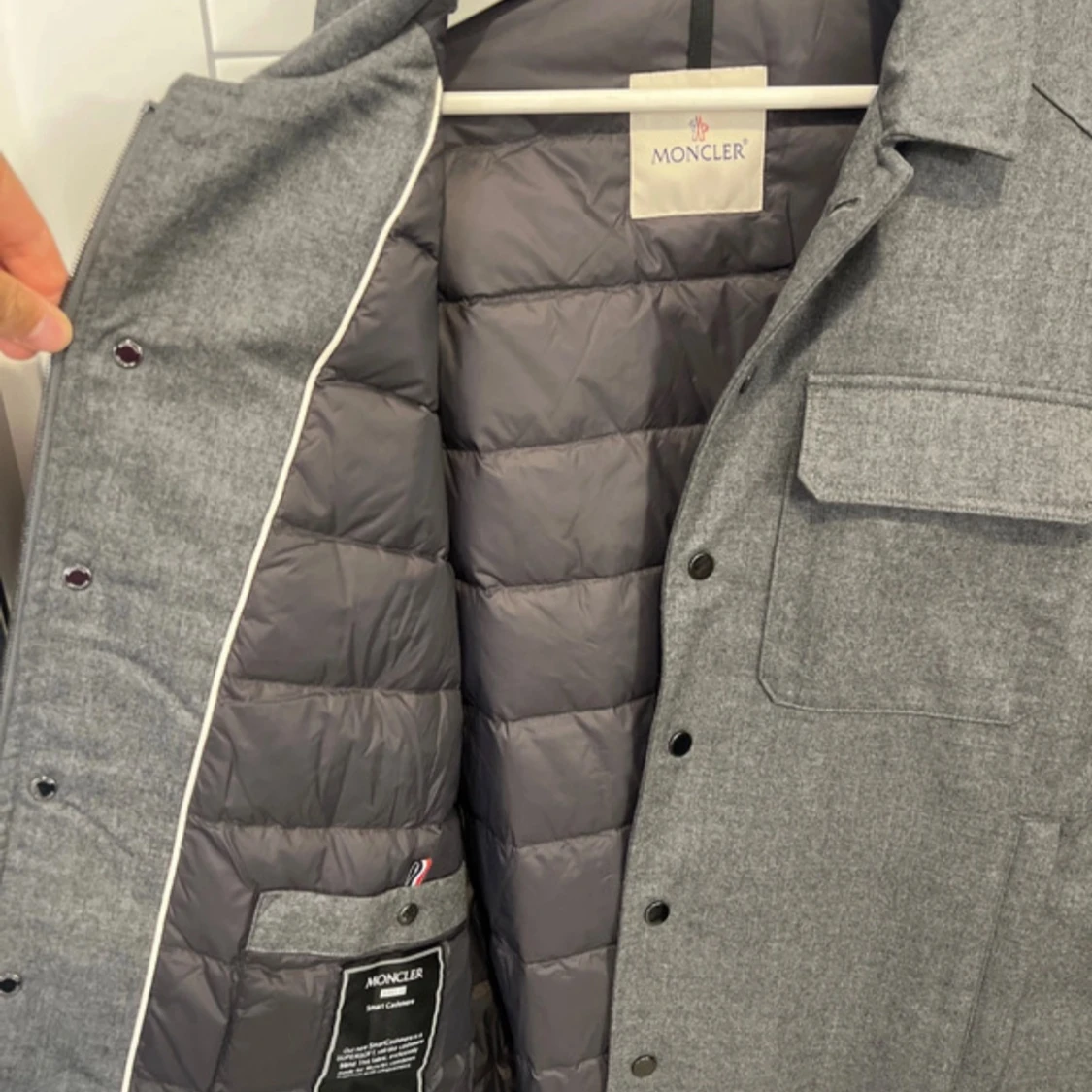 Moncler Larribet Cashmere Down Jacket / STRL 2 - 4