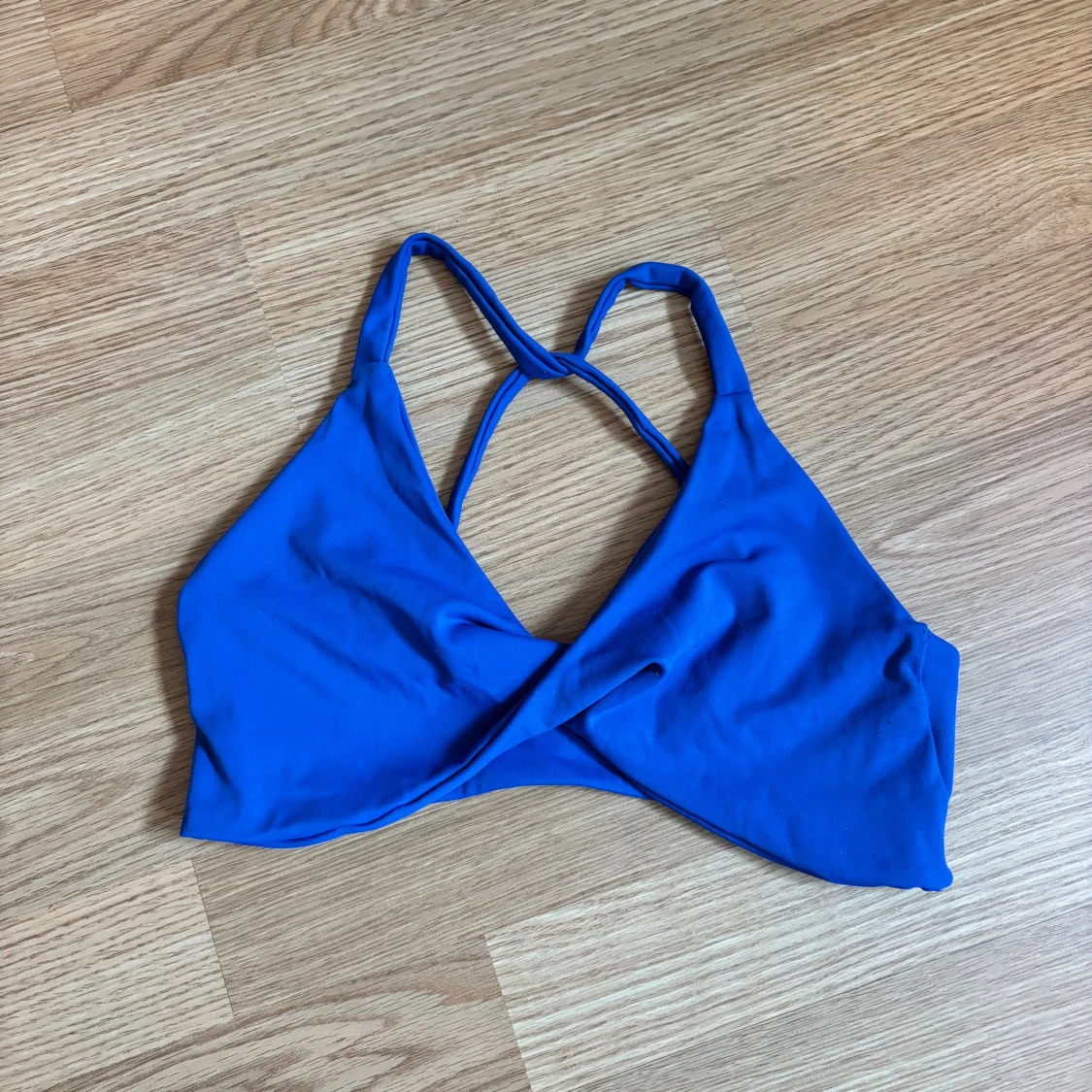 Blå omlott sport bh