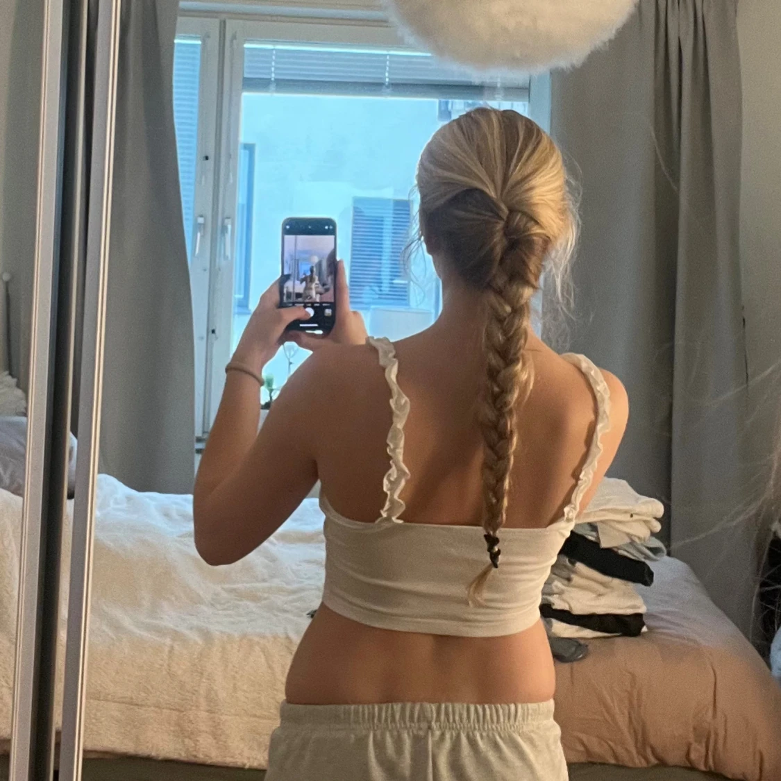 Vit croppad linnetopp  - 1