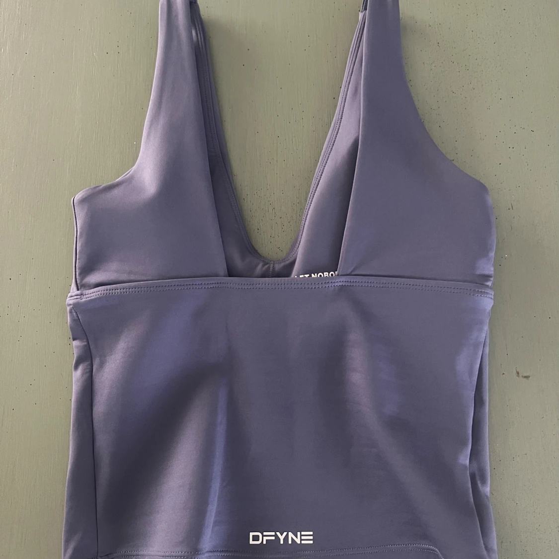 Dyfne minimal longline topp  - 3