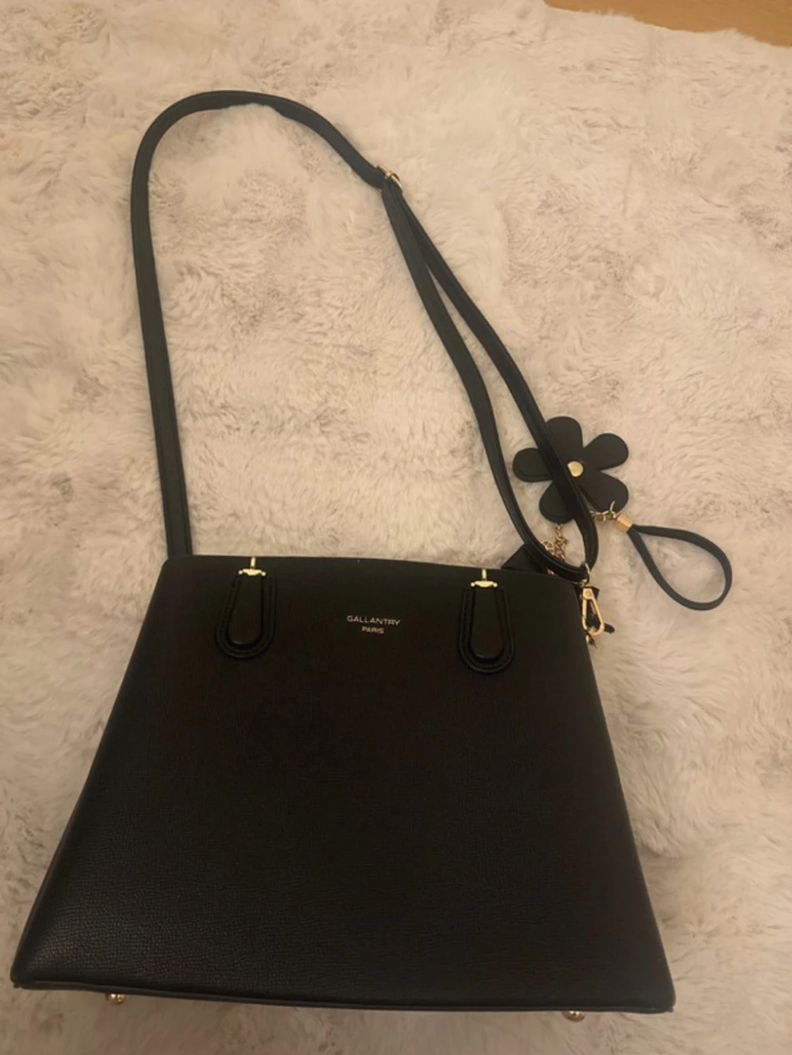 Svart axelväska från Gallantry Paris - 1