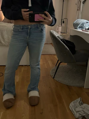 Jeans - Säljer dessa snygga jeans. 
