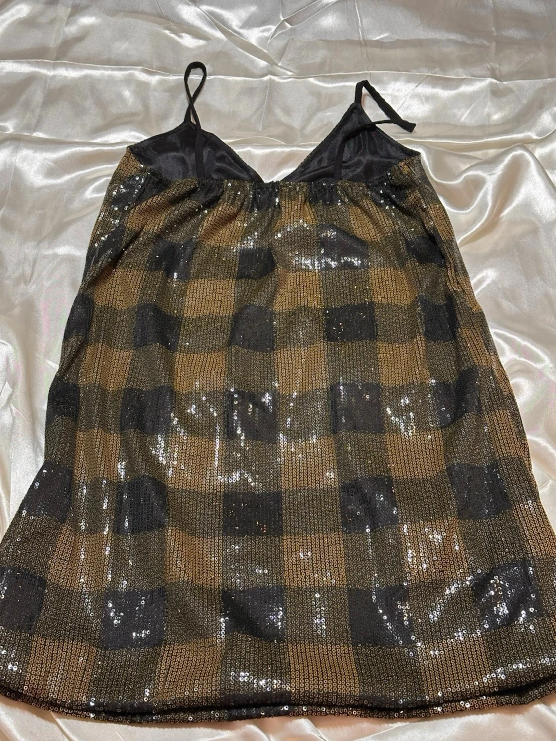 Glittrig rutig kortklänning made in italie - 2
