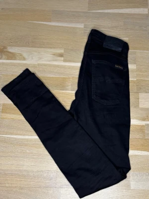 Nudie Jeans - Nudie Jeans| Storlek: 27/32| Skick: 9/10| Pris:249kr| Priset går alltid att diskutera😊