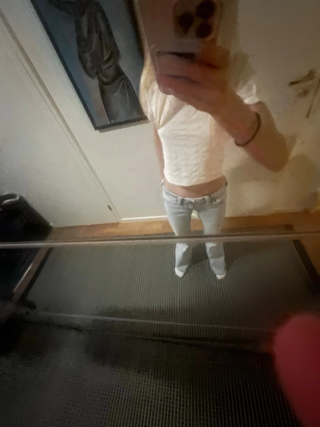 Vit broderad blus med kort ärm