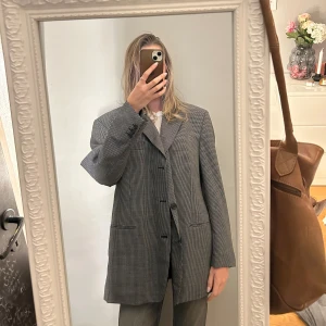 Oversized kavaj  - Snygg rutig Oversized kavaj.