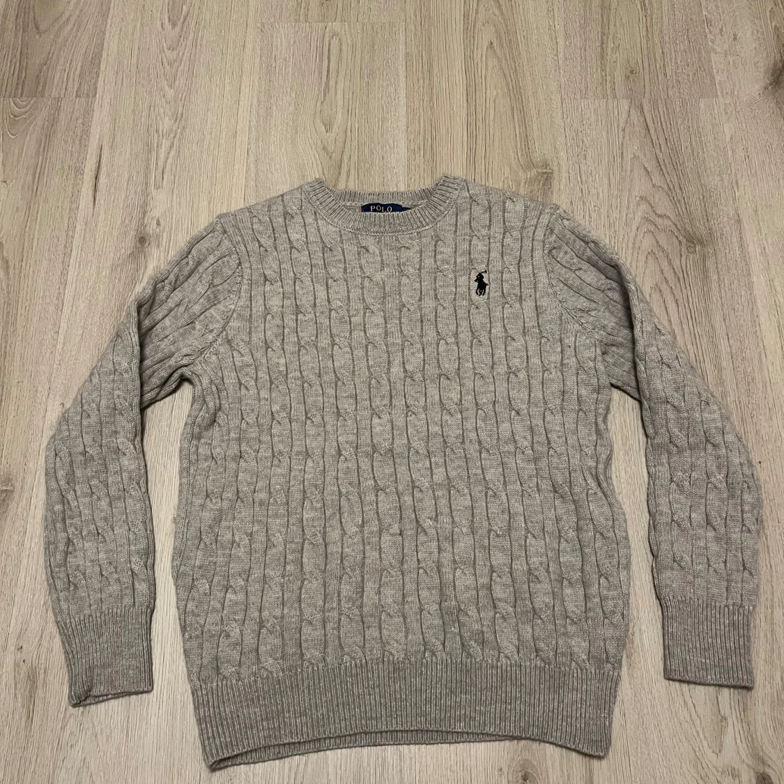 Grå kabelstickad tröja Polo Ralph Lauren