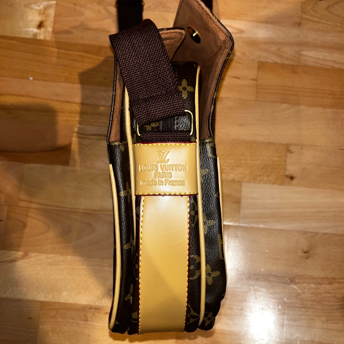  axelväska monogram brun - 1