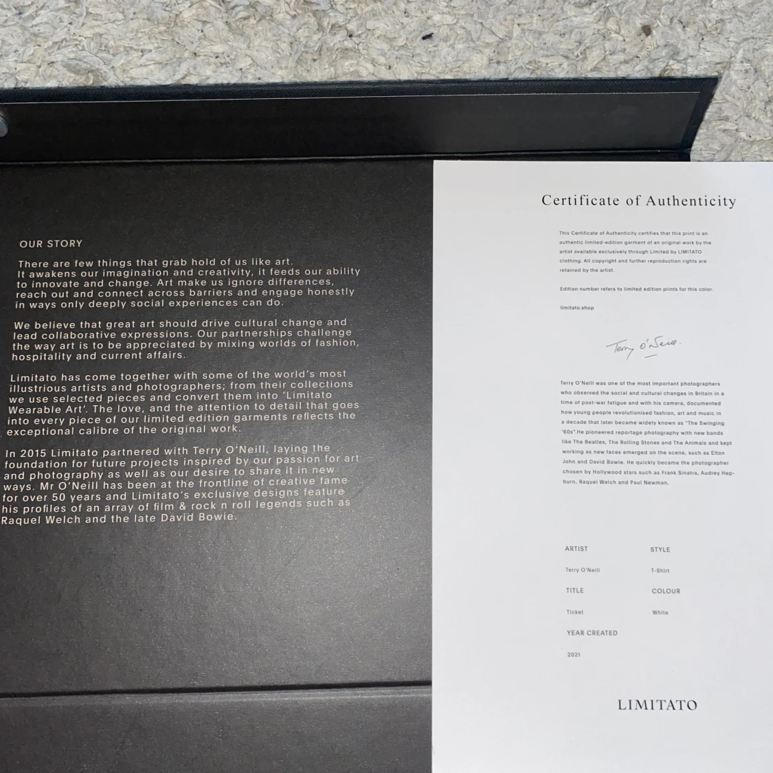 Vit T-shirt Limitato med print - 4