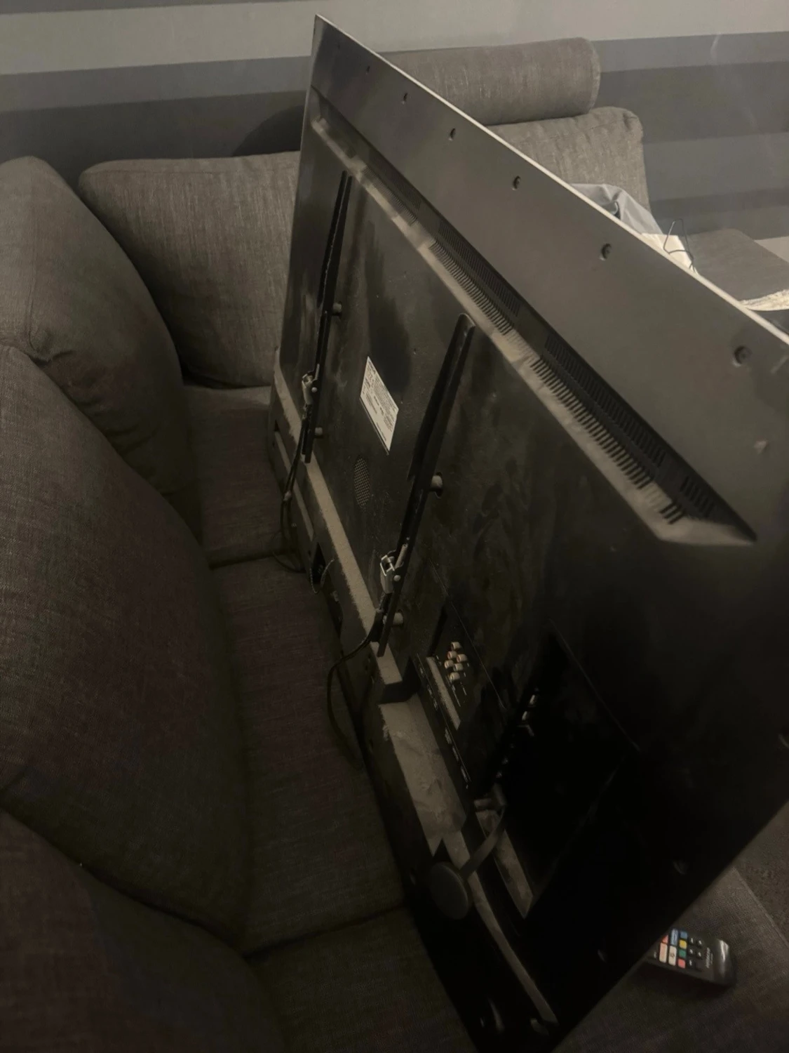 Hitachi Smart TV - 3