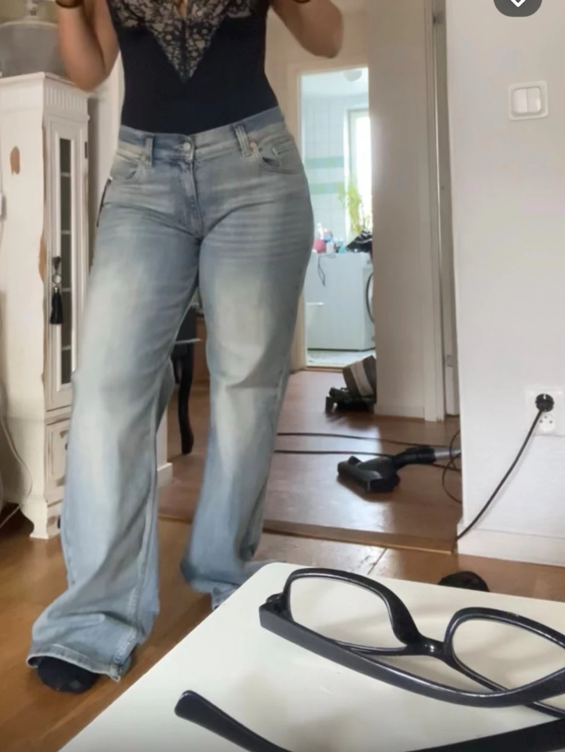 Ljusblå bootcut jeans
