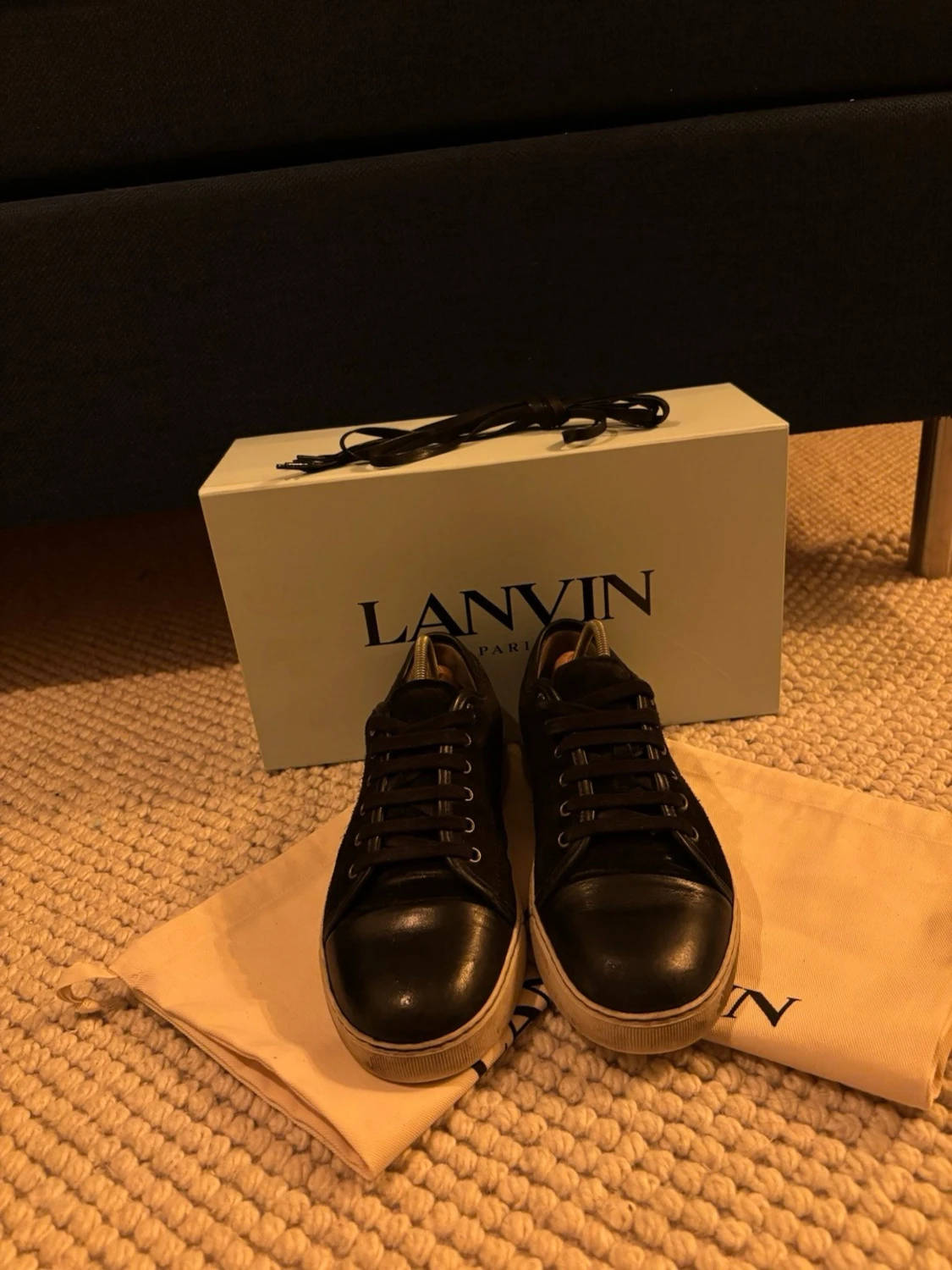 Lanvins - 1