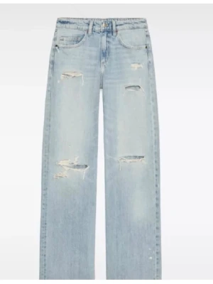 Intressekoll på dessa jeans från Zara  - Intresekoll!! 💞💓💕skriv hur mycket ni är villiga till att betala för jeansen. Helt ny med prislapp på!!!