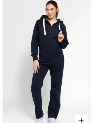 Mörkblå hoodie  från russemurch - Använt 2 gånger, har tvättat och de är typ som nytt. Gillar de mycket men de passade inte min stil. Så säljer det ganska billig! 