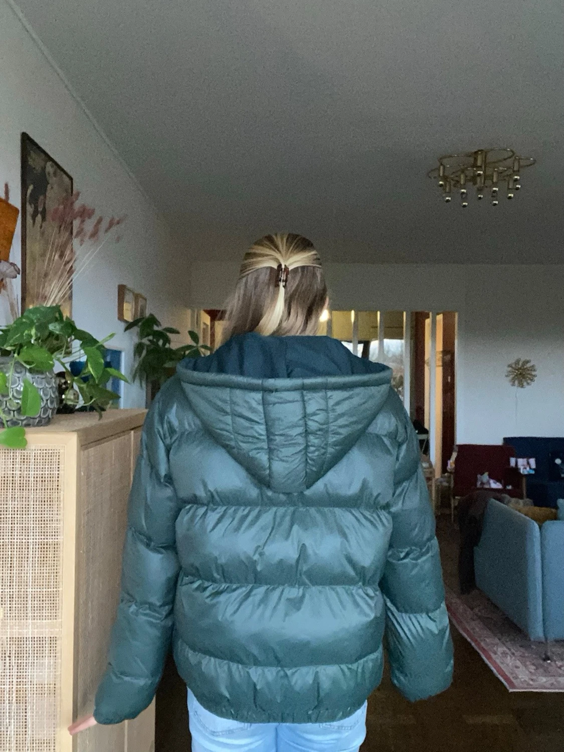 Mörkgrön pufferjacka med huva - 2