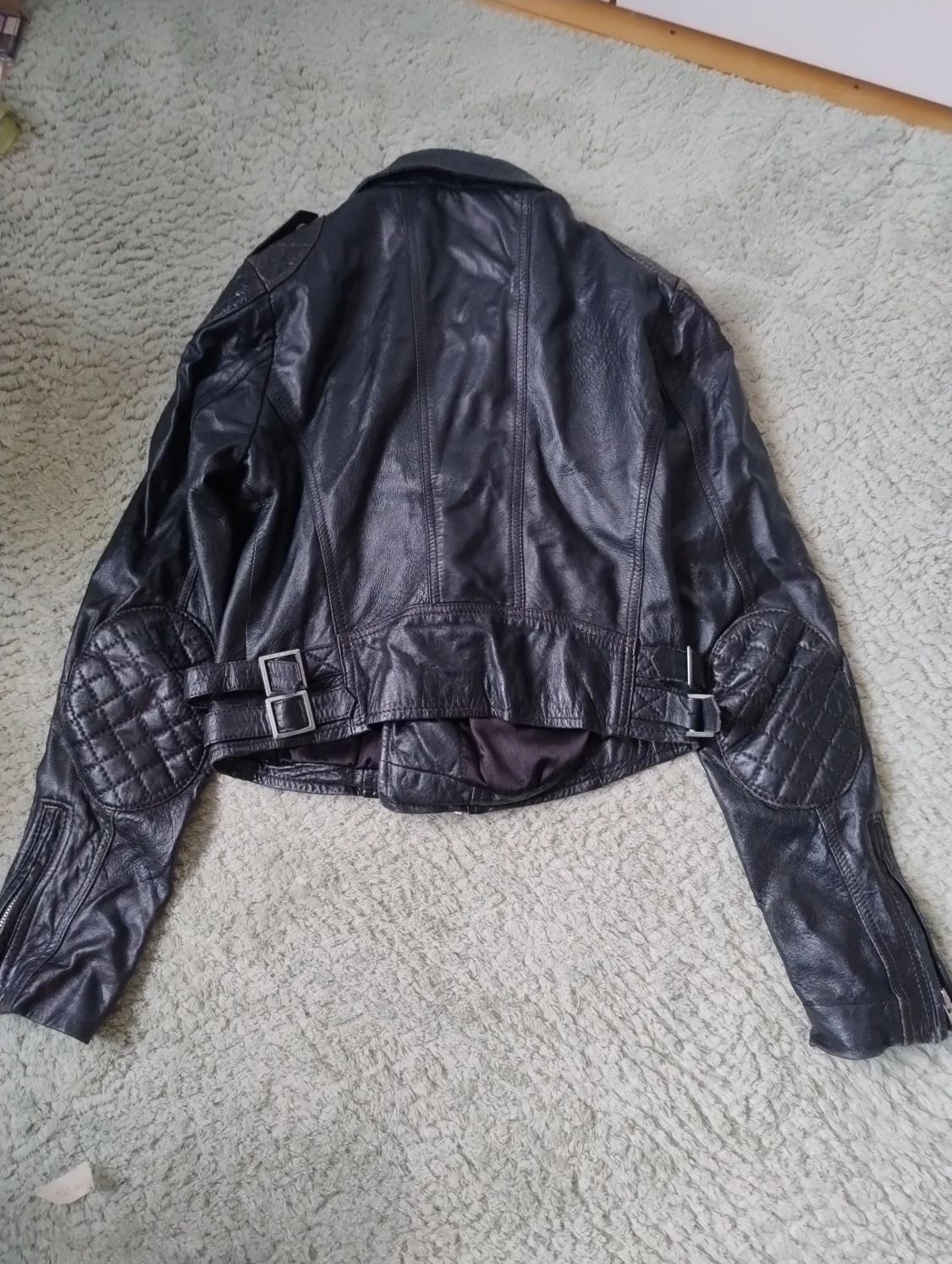 Svart skinnjacka från  - 2