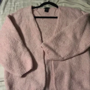 Lindex kofta  - Jätte fin men kommer tyvärr inte till användning längre💕