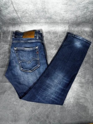 Replay jeans - Storlek: W32, L30 || Skick: Nyskick || Modell: Grover || Nypris: Ca 1400kr || Följ för liknande produkter 🍾🌊