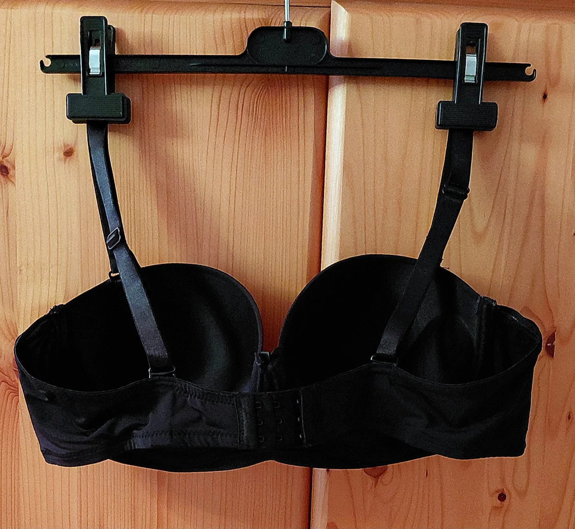 Svart Bh från Censored, 85D  - 2