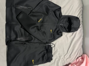 Nocta tech fleece set  - Helt nytt och endast testat! 🤙🏽😊