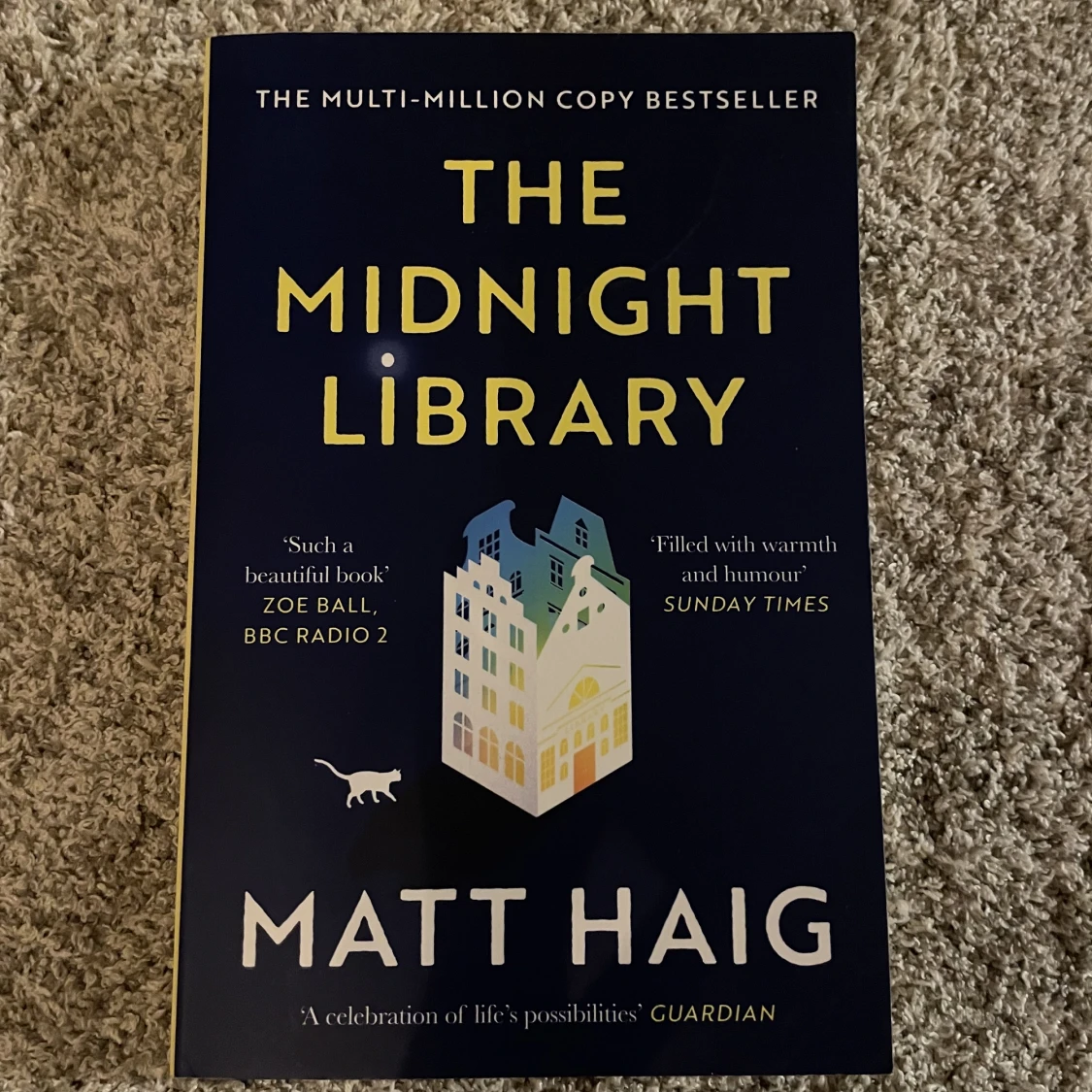 The midnight library 🌙⭐️