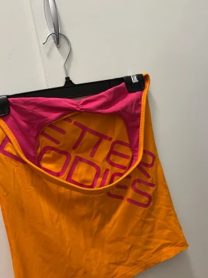 Halterneck topp  - Snygg halterneck topp🧡xs/s