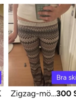 Zig zag mönstrade bootcut byxor - Säljer ett par riktigt snygga bootcut byxor med zigzag-mönster i svart, beige, rosa och ljusblå toner. Säljer pga att dom är för korta. Byxorna är gjorda i ett mjukt stretchigt material som sitter skönt. Skriv om du är intresserad! ❤️ Två första och sista bilden är lånad. 