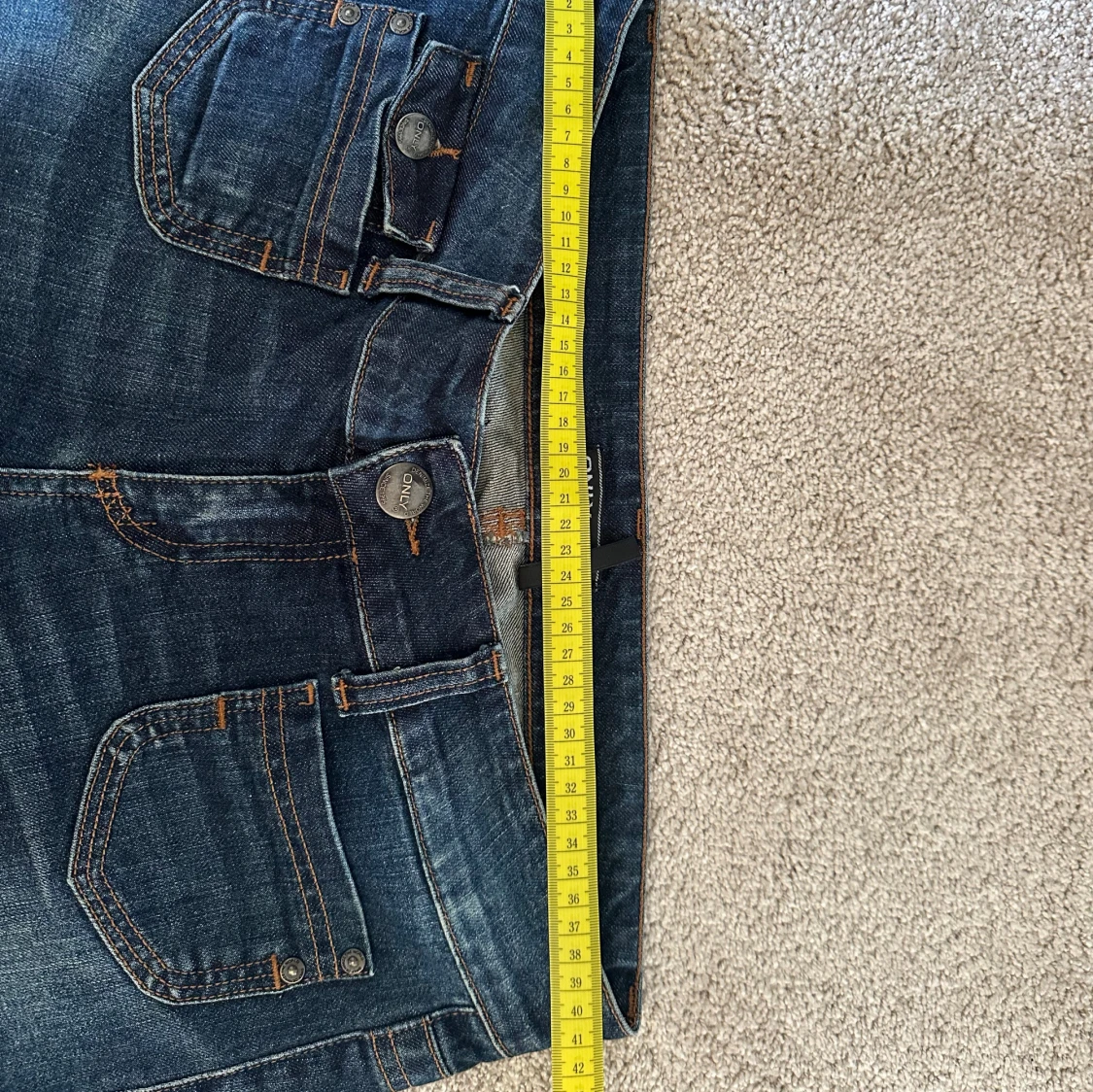 lågmidjade bootcut jeans  - 4