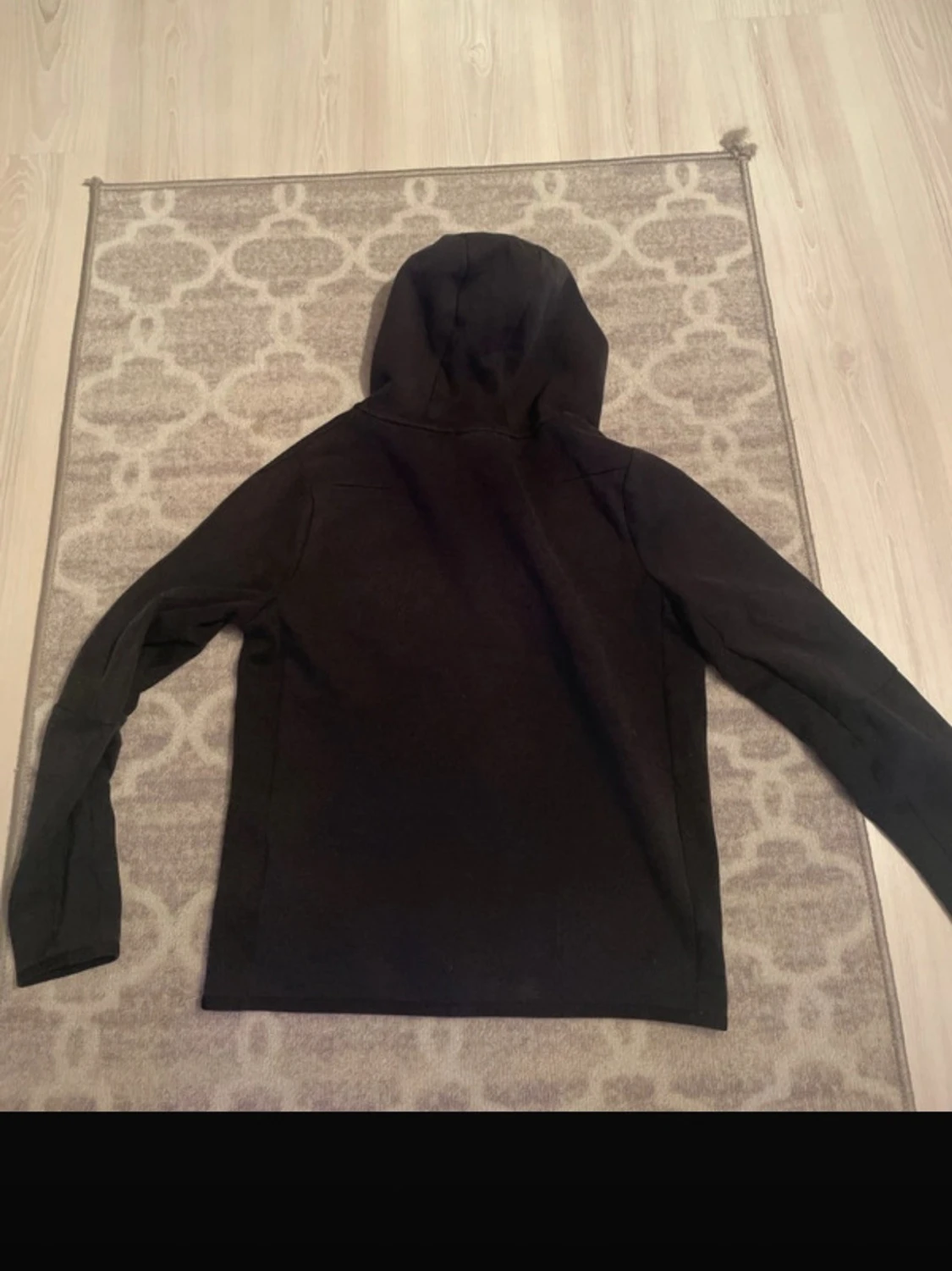 Svart hoodie från Nike med dragkedja - 4