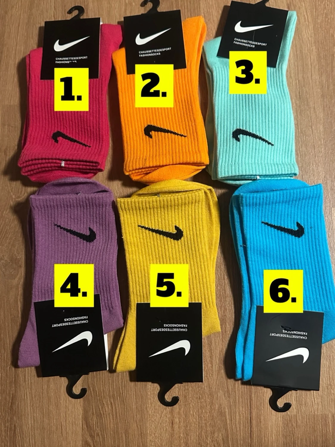 Färgglada Nike strumpor. 6-pack. - 1