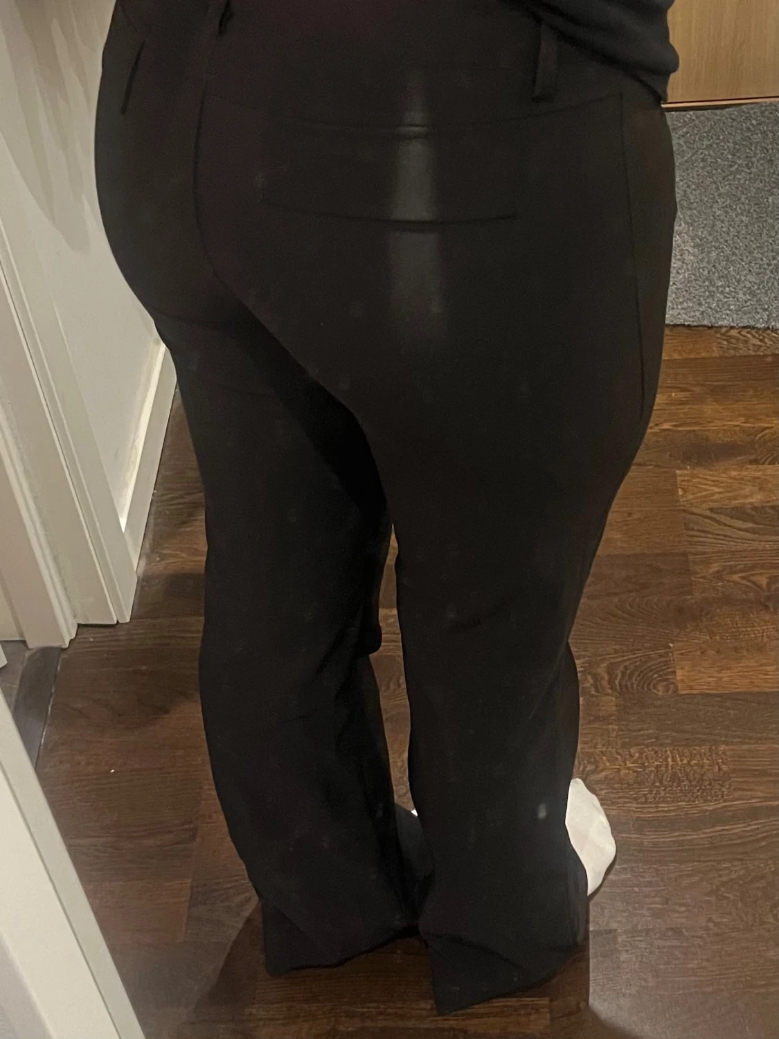 Svarta bootcut kostymbyxor - 1