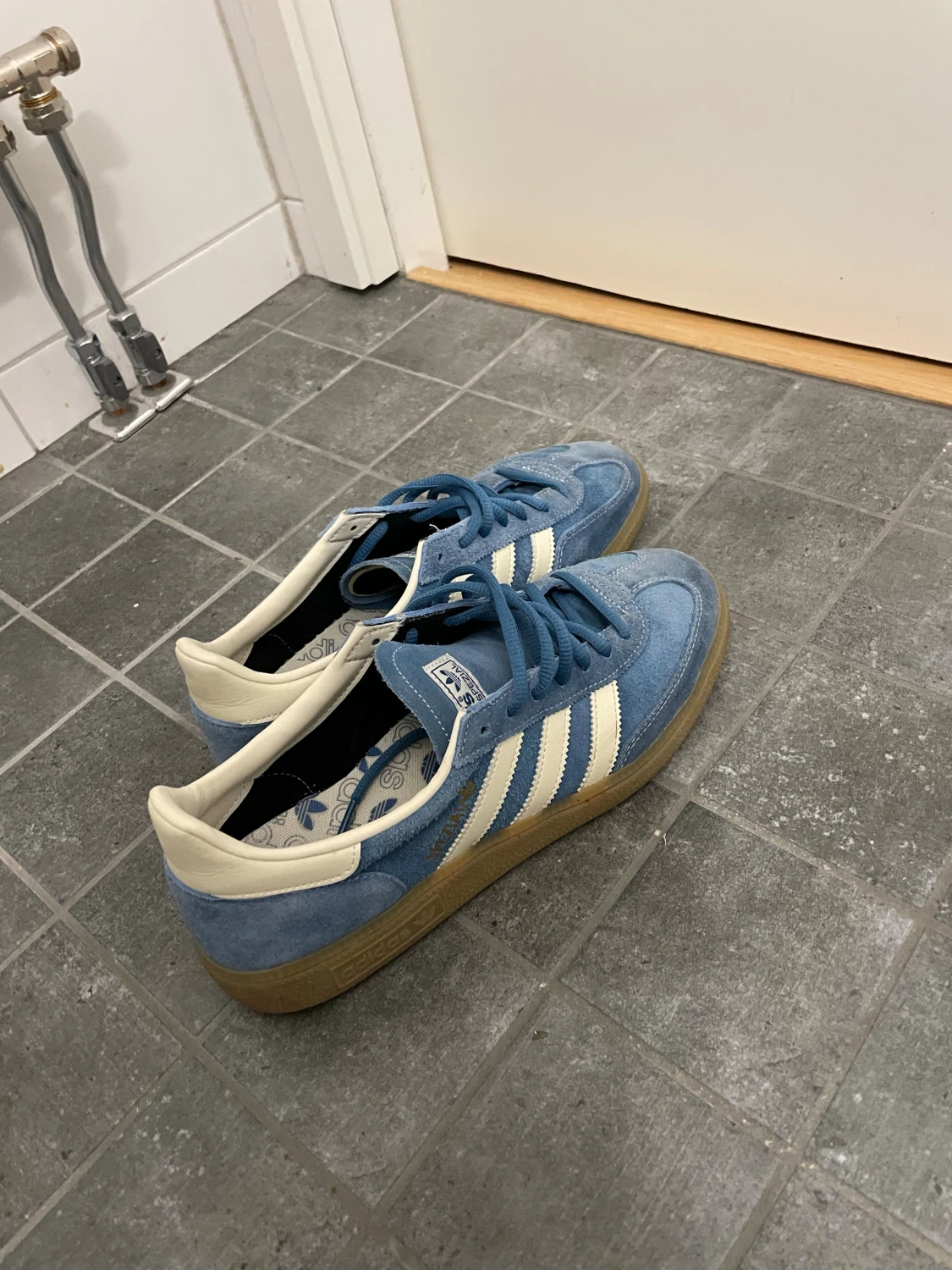 Adidas Spezial blå  - 1
